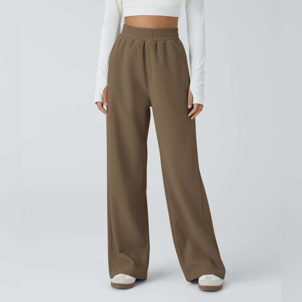 HALARA Women's Corduroy Pull On Pants in Rich Brown